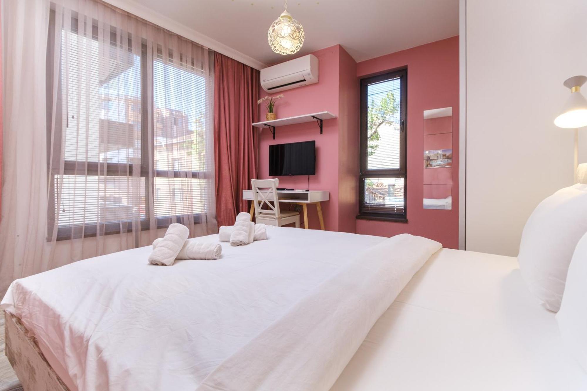 Riverside 2-Bedroom Apartment Plovdiv Exteriér fotografie