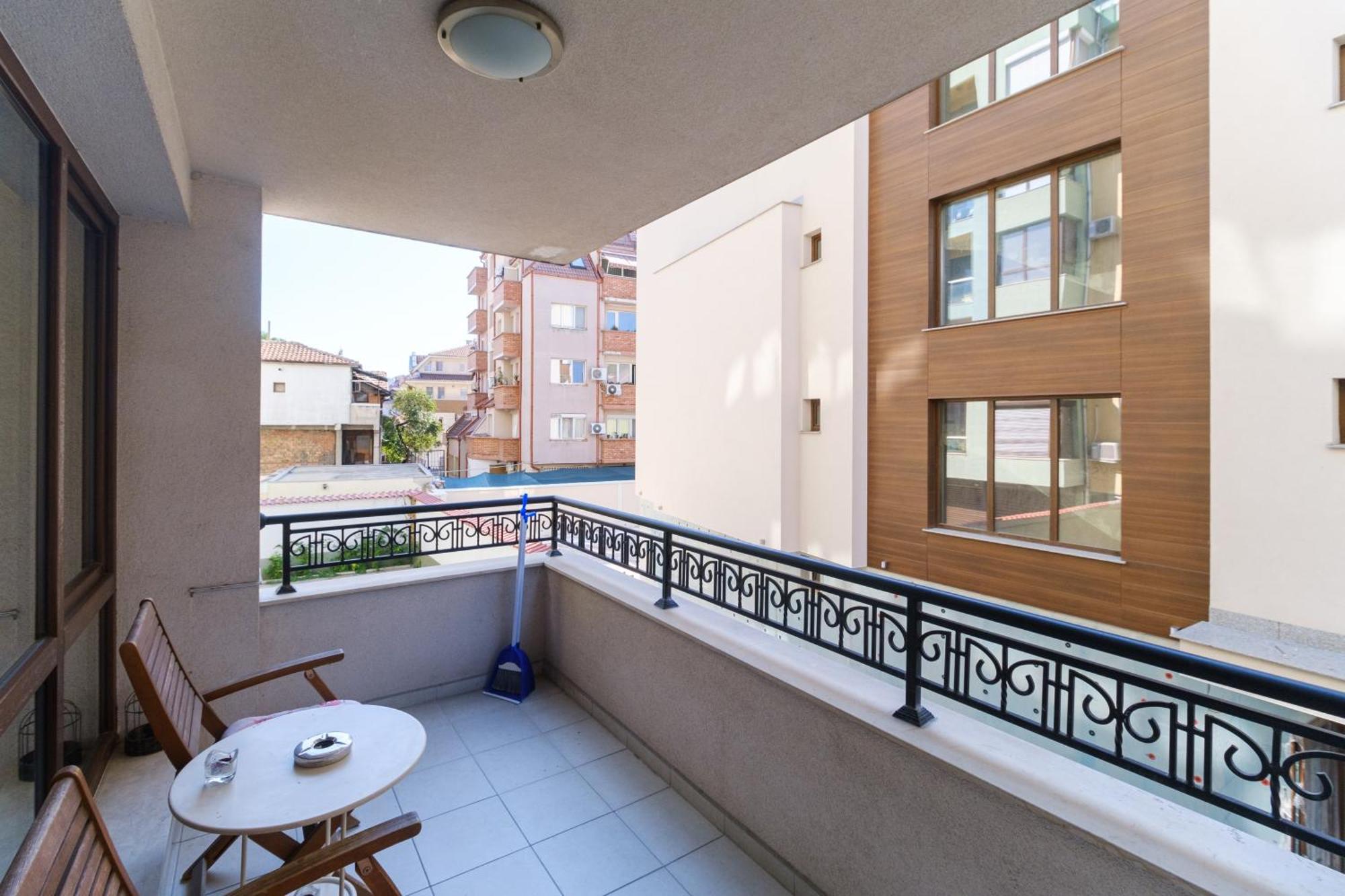 Riverside 2-Bedroom Apartment Plovdiv Exteriér fotografie